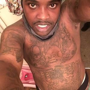 Meet your Posher, Wayne